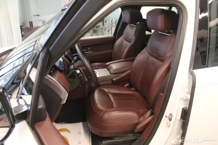 رنج روفر اوتوبيقرافي 2022 10