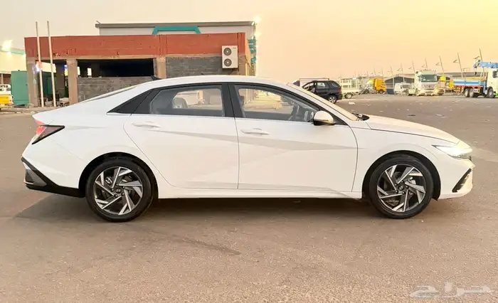 هونداي النترا 2025 ( جديده ) فل كامل للبيع 6