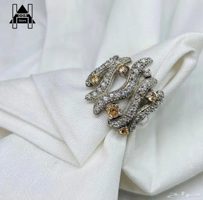 خاتم فضة نسائي راقي وفاخر عيار 925 إيطالي بفصوص ملونة 0