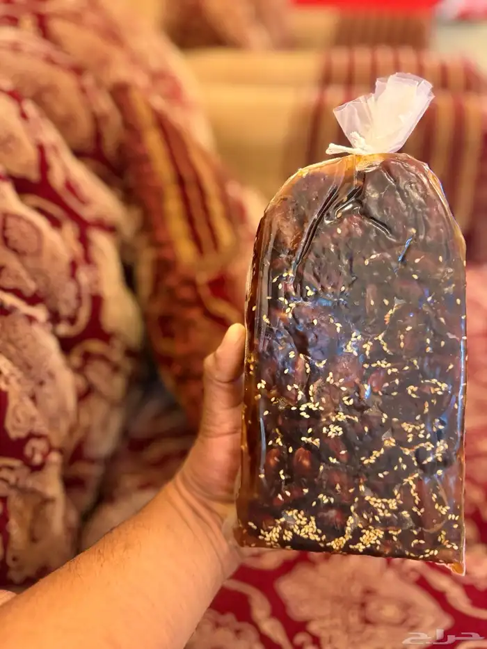 تمر خلاص و خنيزي ودبس  عمل يدوي 1