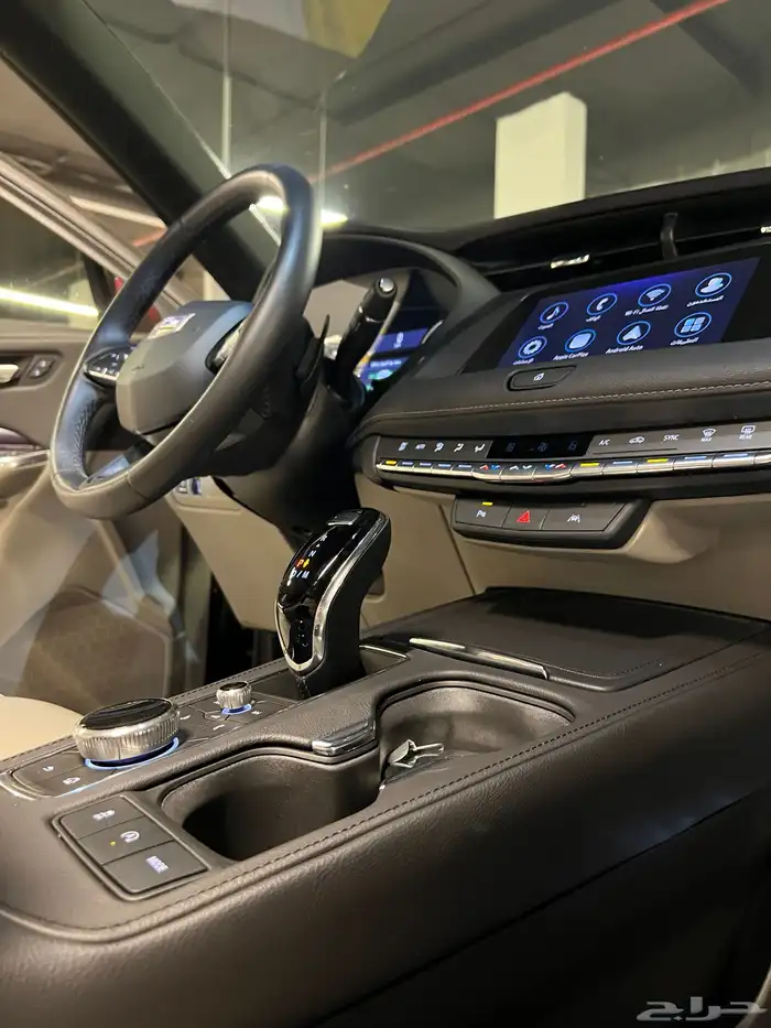 كاديلاك XT4 شبة اصفار 2023 19