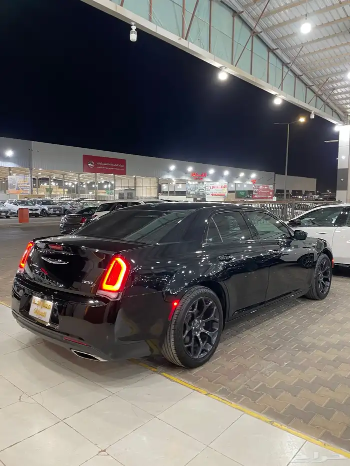 كرايسلر 300S موديل 2021 فل كامل 8