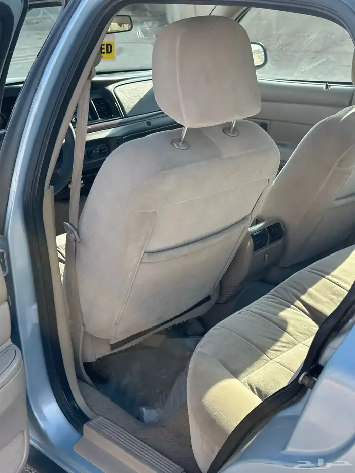 فورد فكتوريا 2006 11