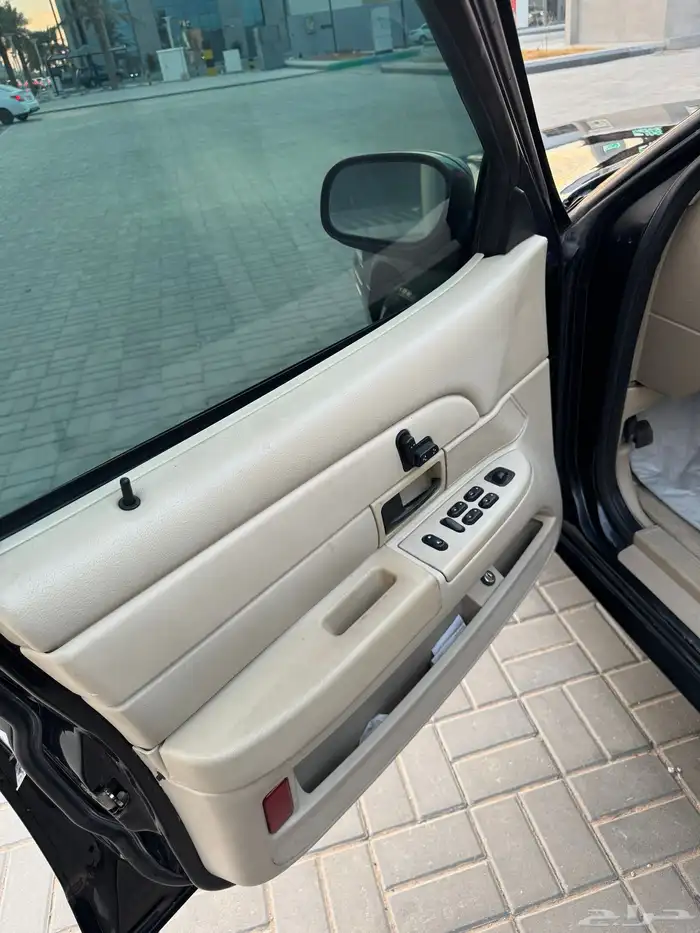 فورد كراون فكتوريا مالك ثاني 10