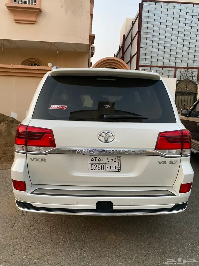 صالون في اكس ار 1 سعودي ماشي 29 الف وكالة شبه الجديد 10