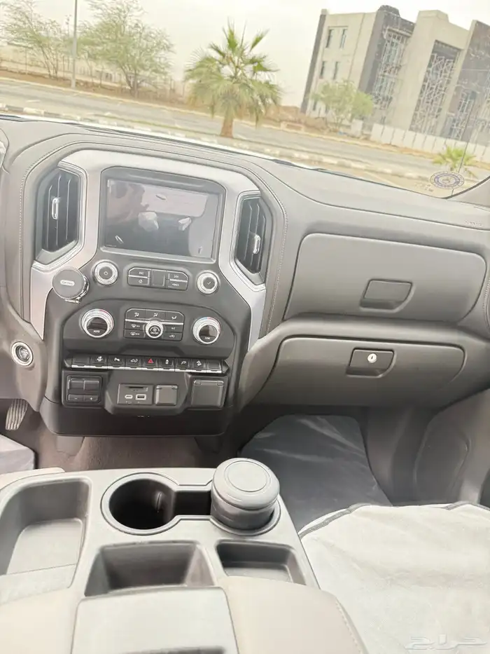 سييرا 2020 SLE نص فل دبل فضي 14