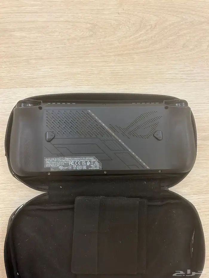 جهاز ROG ALLY X 1