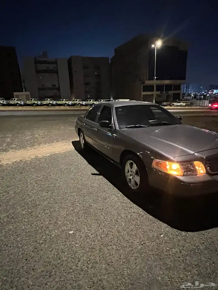 فورد فكتوريا 2008 4