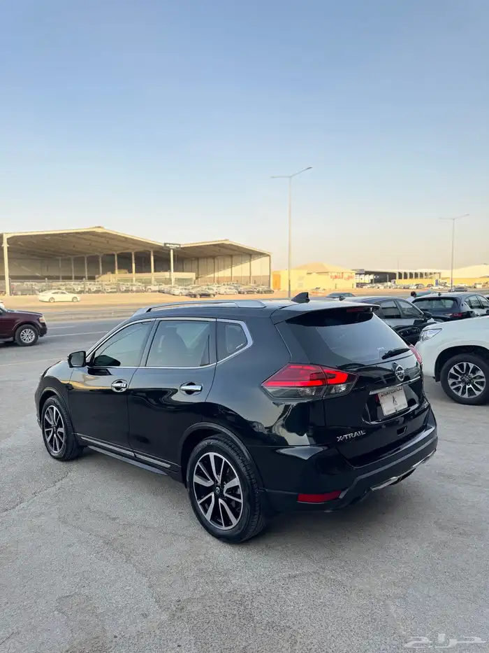 للبيع نيسان اكس تريل 2019 - فل كامل 4