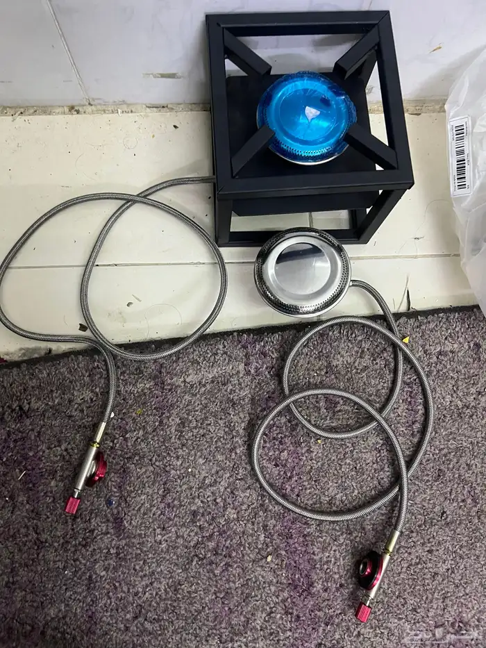 موقد غاز إيطالي بمركابه وعين احتياط جديد بكرتونة 0