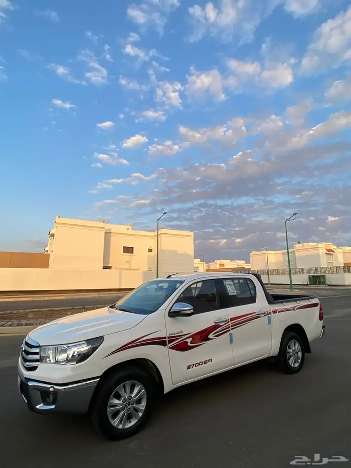 هايلوكس 2016وكاله فل كامل بدووون دبل قير عايدي مخزن 17