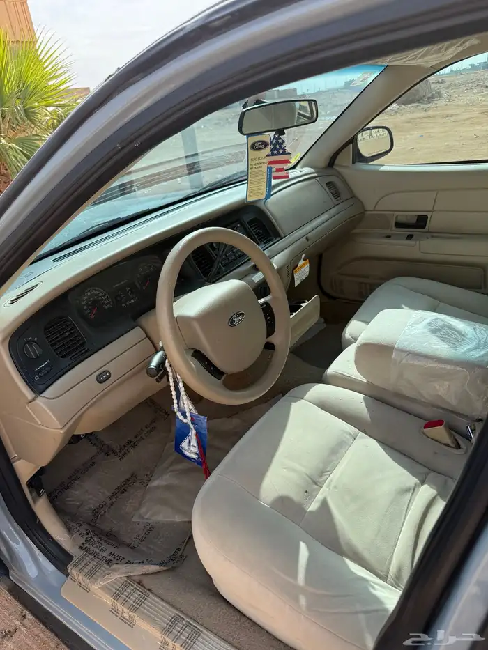 فورد مديل 2011 5