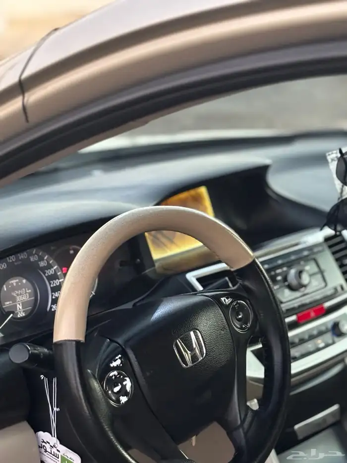 هوندا اكورد2013 10