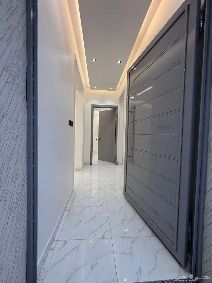 للبيع ارواف علويه وشقق ارضيه ببايكة سيارة ف شمال الخميس 3