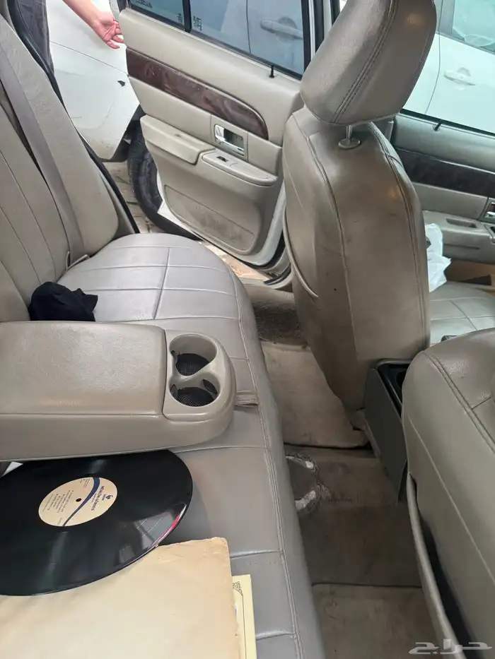 فورد ماركيز 2010 16