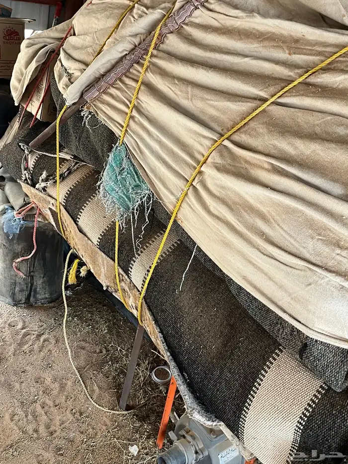 للبيع بيت شعر 5 في 7 نظيف على الشرط مافيه شقوق 0