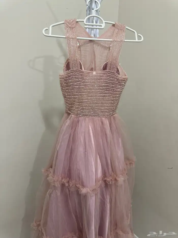 فستان مستعمل نظيف للبيع 1
