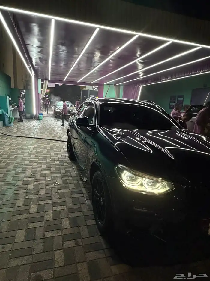 بي ام دبليو x4. 21 0