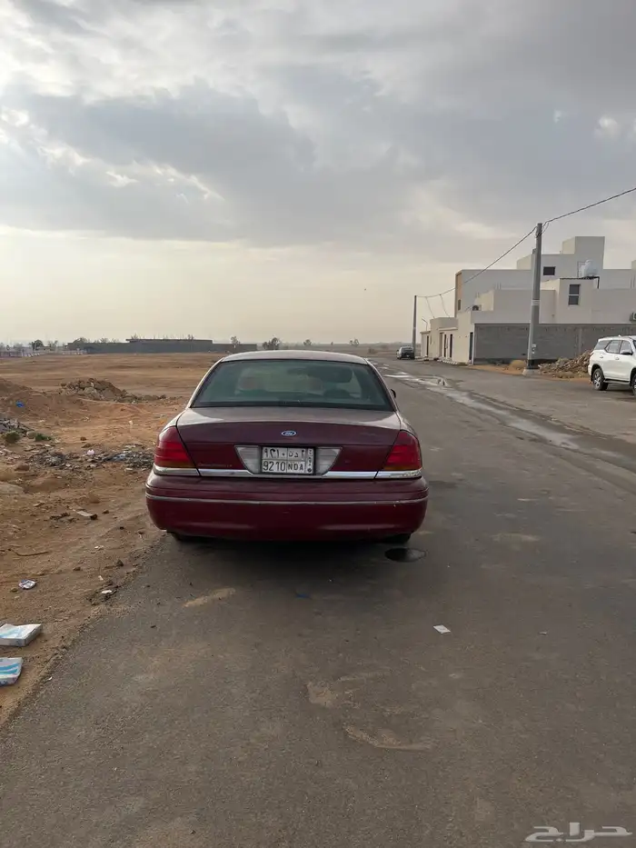 فورد جراند ماركيز 98 مكينة وقير على شرط 2