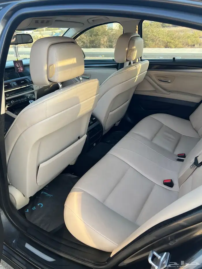 بي ام دبليو الفئة الخامسة 25