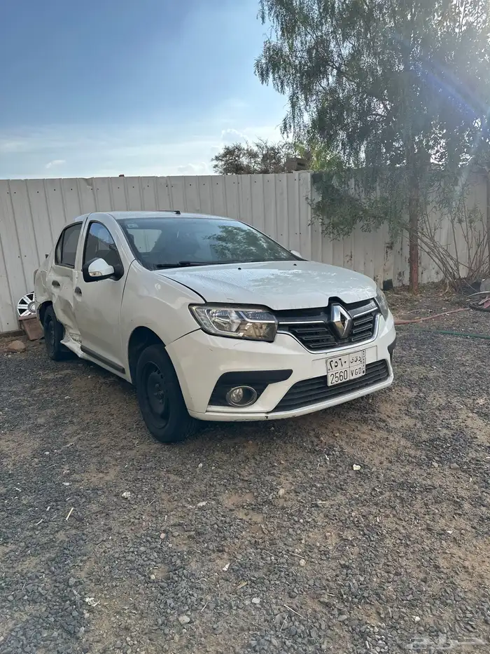 سياره للبيع تشليح اسقاط المكينه والقير سليمه 4