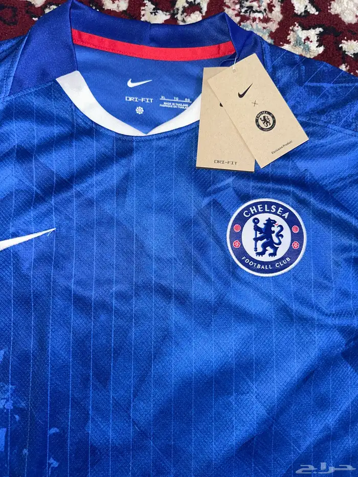 لبس نادي تشيلسي الجديد نظيف مو مستخدم 2