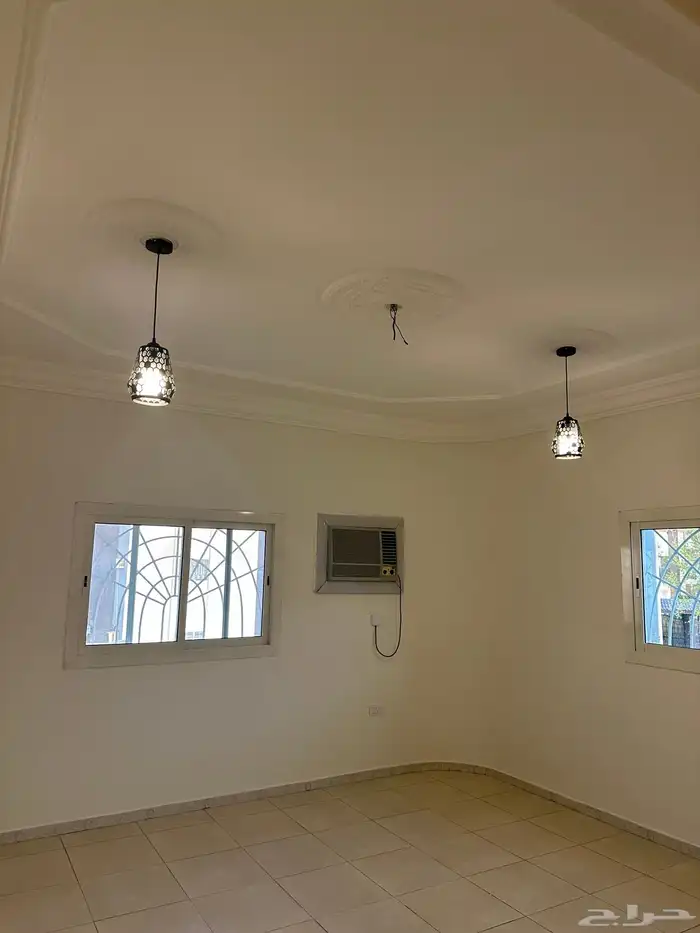 شقة للايجار حي الربوه 1