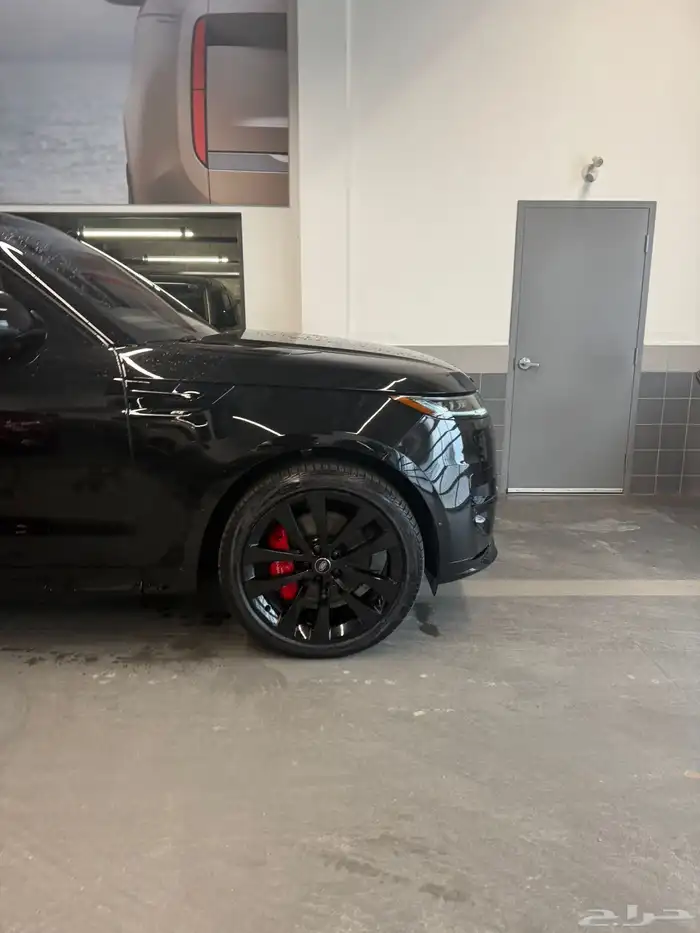 رنج روفر سبورت V8 فيرست ادشن 2023 سعر خيااالي 1