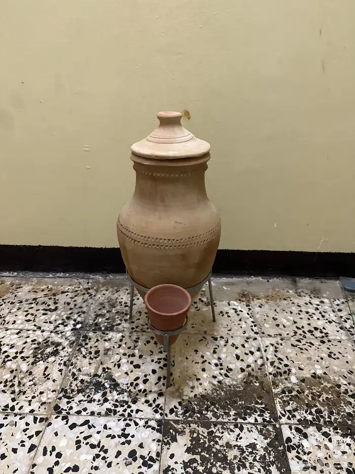 فخار ماء استعمال شهر مافيه اي شيء 0