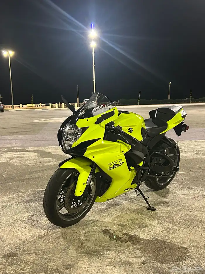 سوزوكي جكسر 600 11