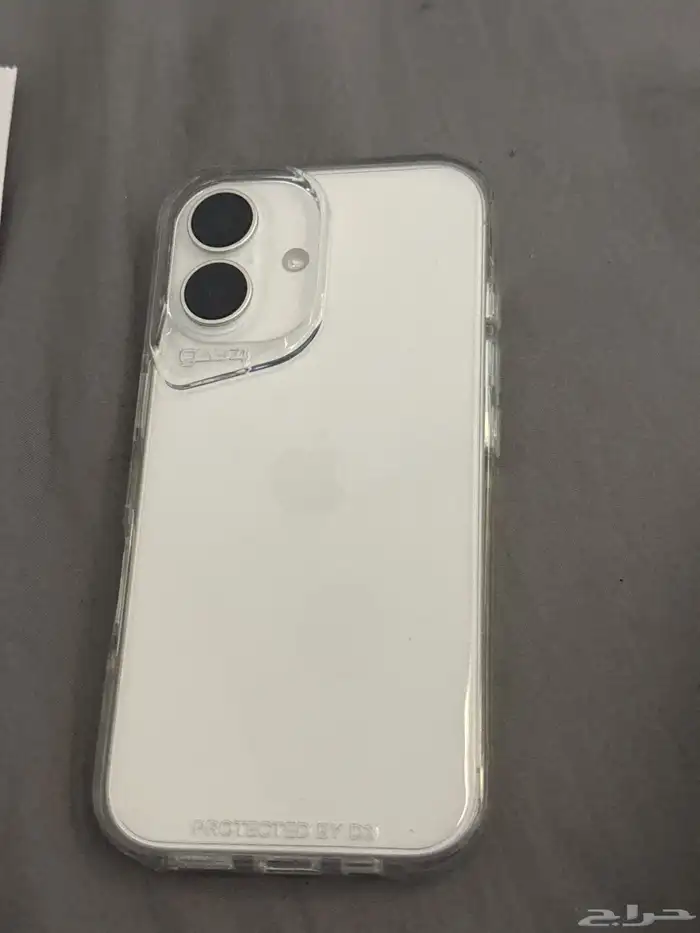 ايفون 16 العادي 128 قيقا ابيض 3