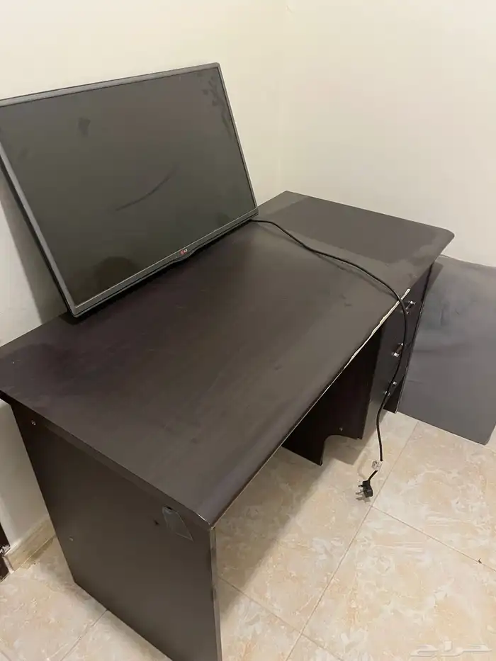 طاوله مكتبيه 0