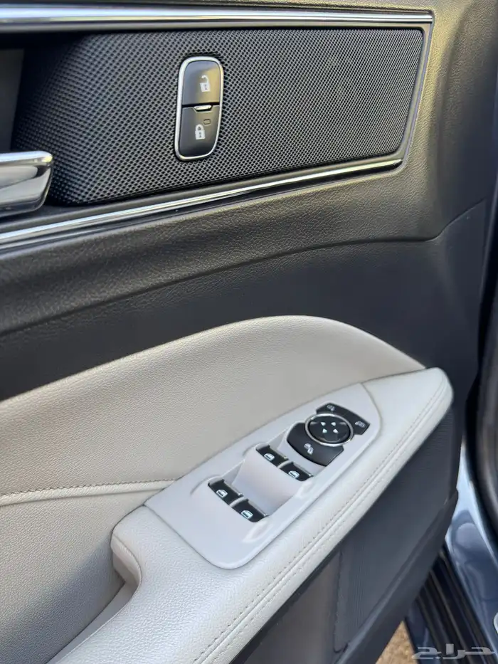 للبيع فورد تورس 2022 ممشى قليل 18