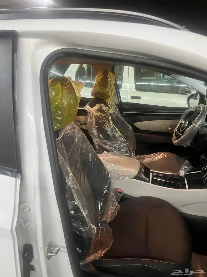 توسان هيونداي 2023 ماشي 28000 للبيع 8