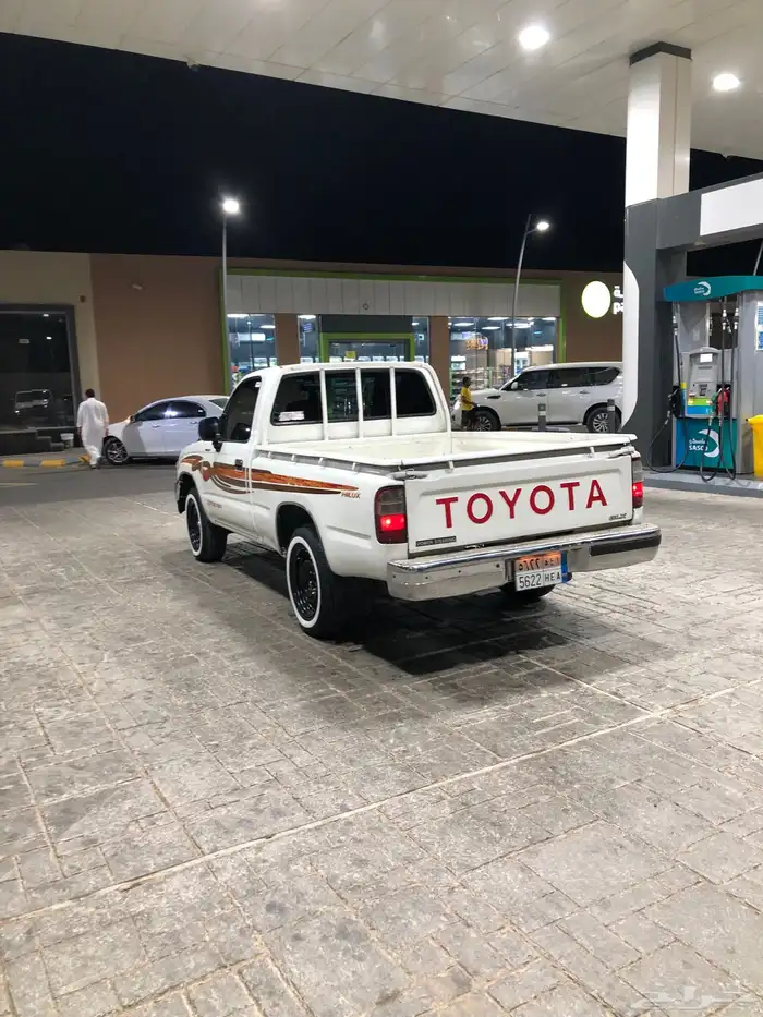 هايلوكس 2003 4