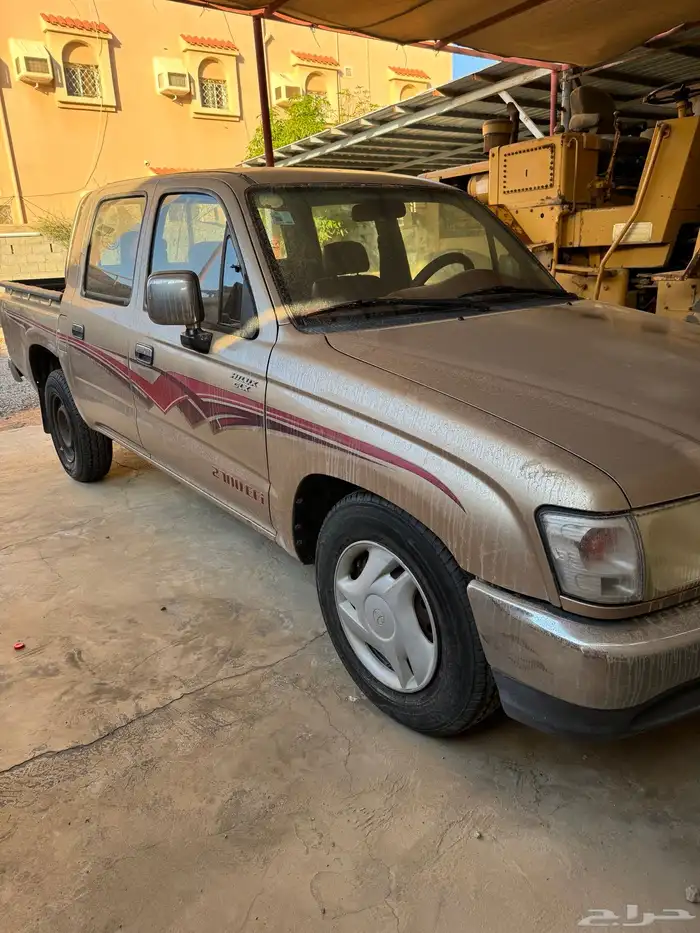 هايلكس 2005 12