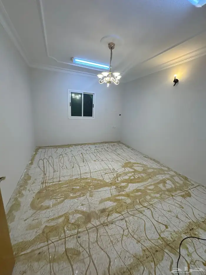 دور اول للإيجار 450 متر غرناطه 60 الف 7