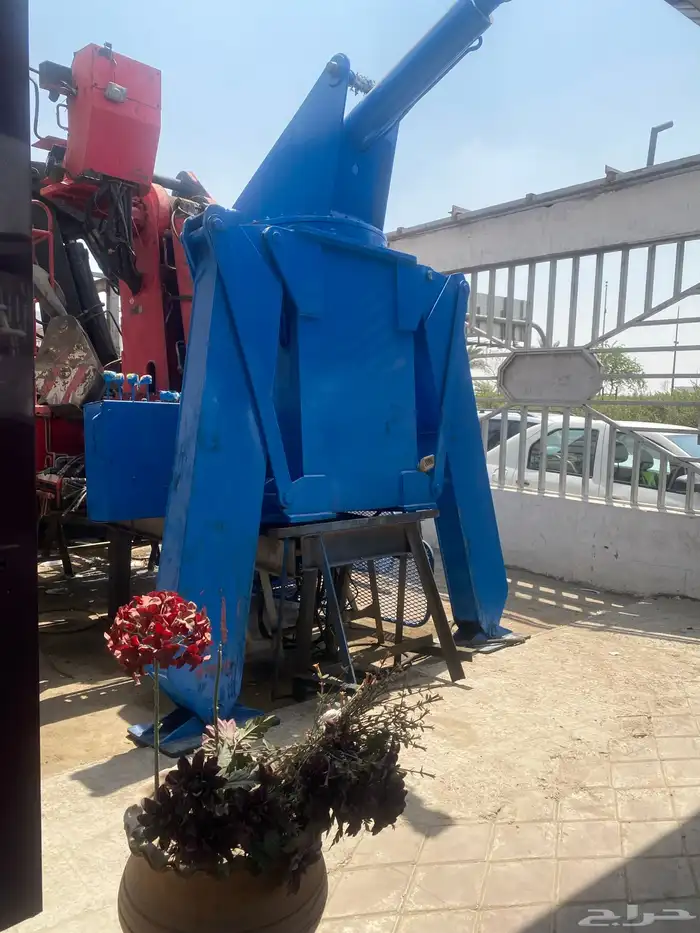 14 ton international crane 0