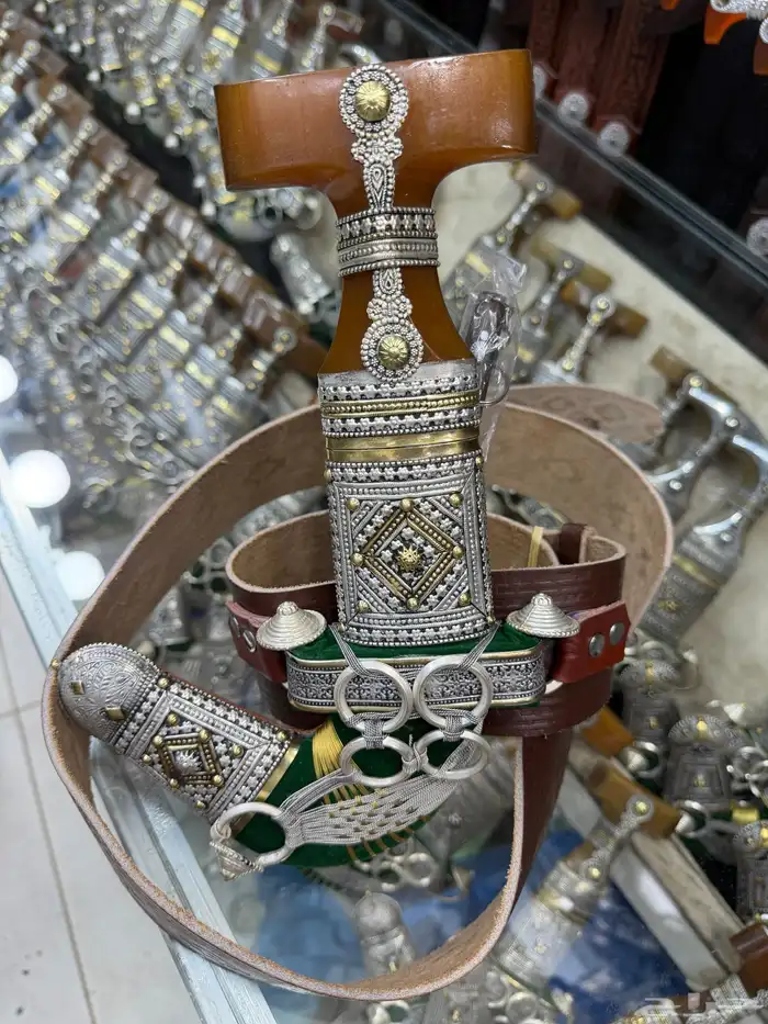 جنبية حك زراف مطرح 5 0