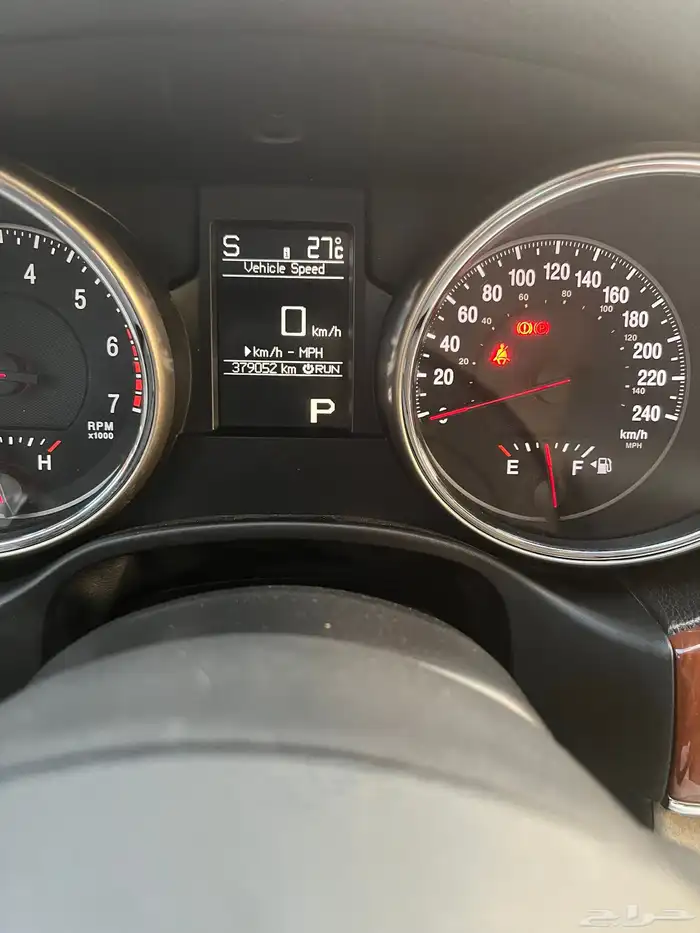 جيب شروكي 2013 2