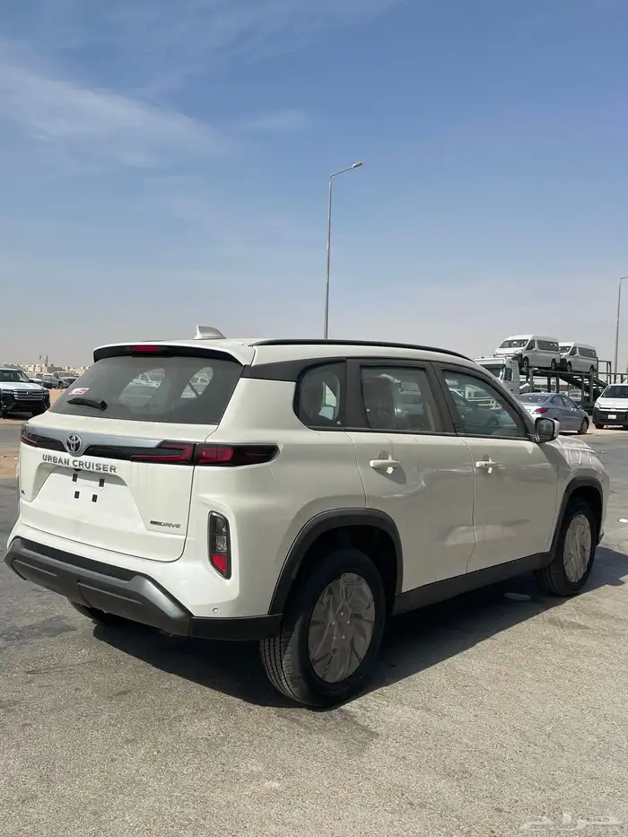 تويوتا اوربان كروز استاندر GL -2026 2