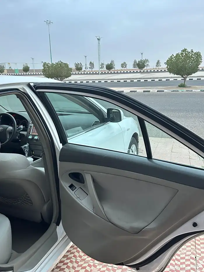 كامري 2009 على مصانع بلدها 11