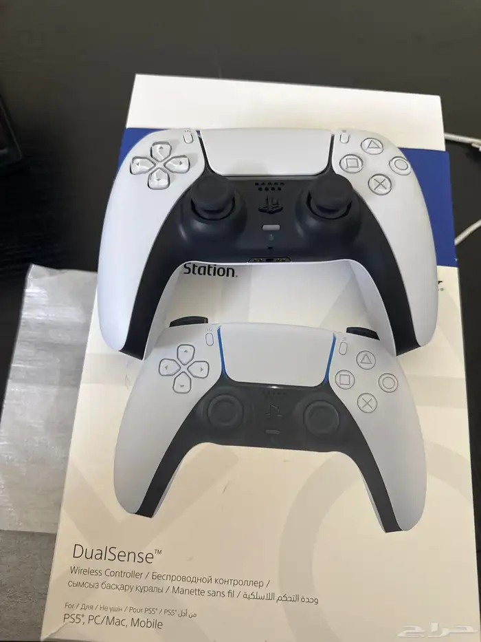 كنترول سوني 5 استخدام يومين نظيفه ومافيها اي مشكلة 4