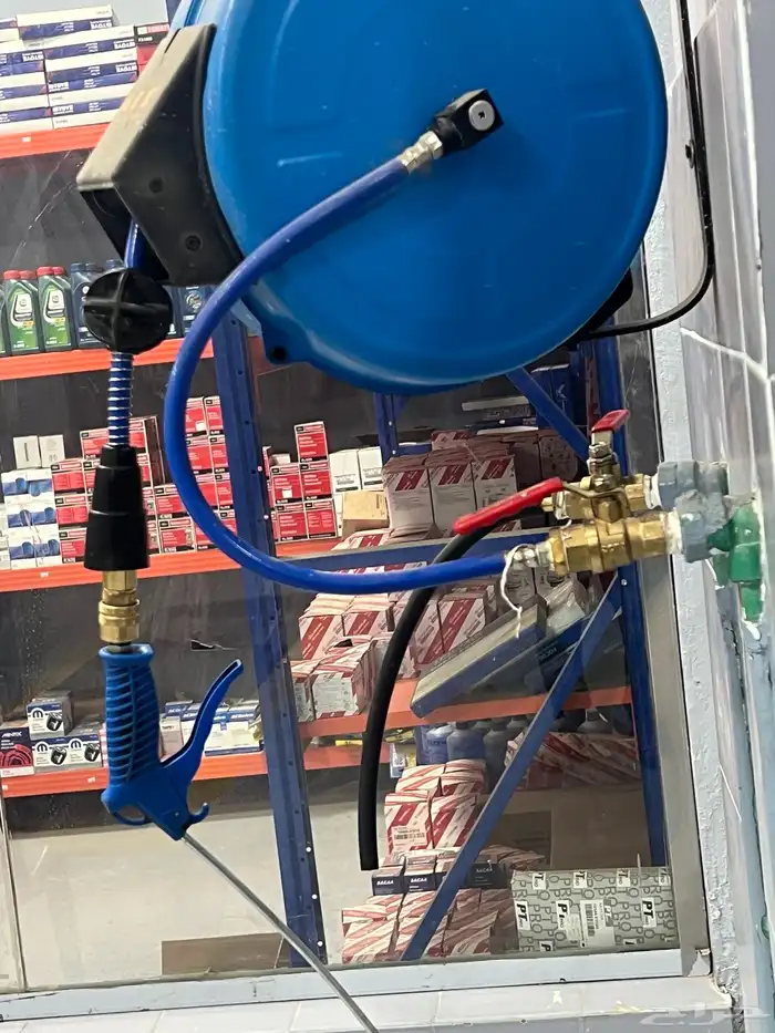 البترول الذهبي جنب محلات الزينه للتقبيل او الايجار 5