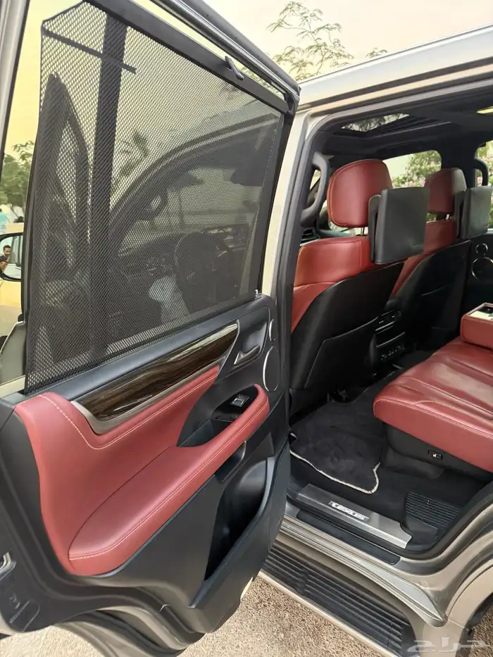 لكزس LX570 2021 سعودي مالك واحد S 12
