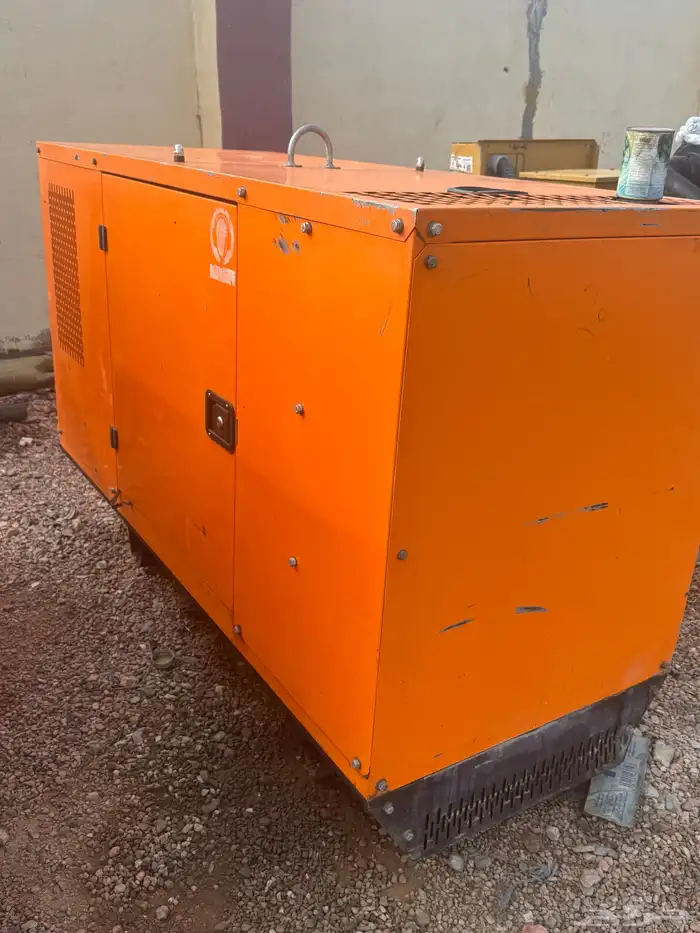 مولد كهرباء بركنز كاتم 0