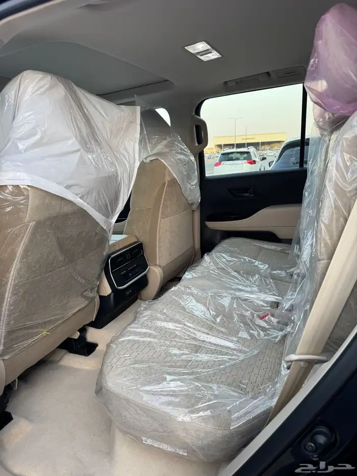 للبيع تويوتا لاندكروزر 2025-L3 - اسود باقل الأسعار 7