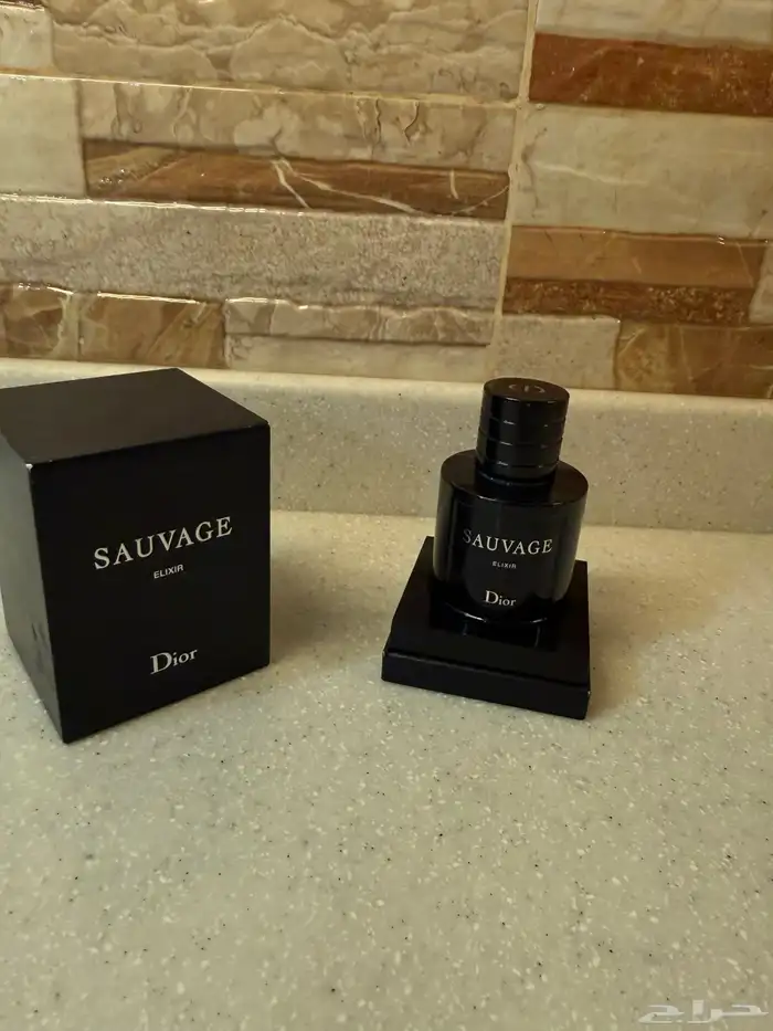 عطر ديور سوفاج اليكسير Dior sauvage elixir 0