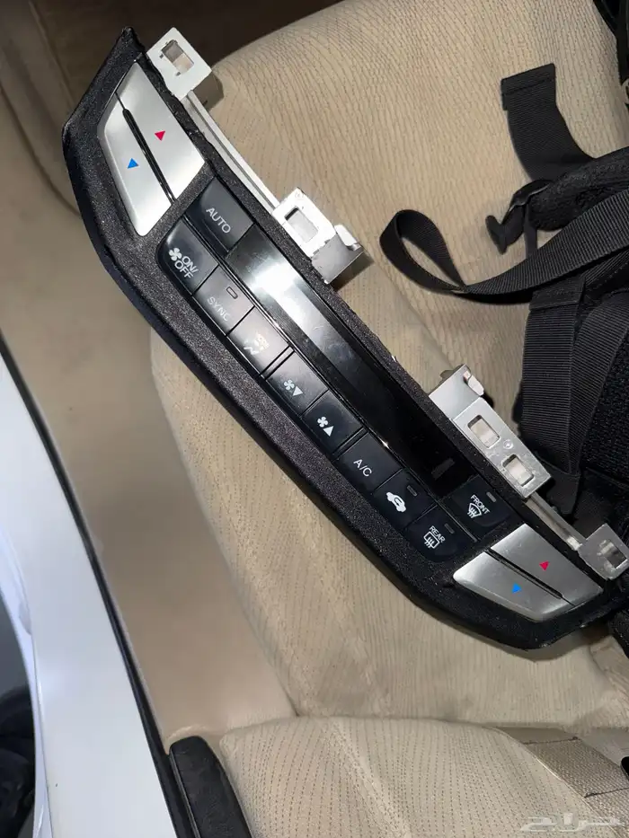 تحكم مكيف اكورد 2015 0
