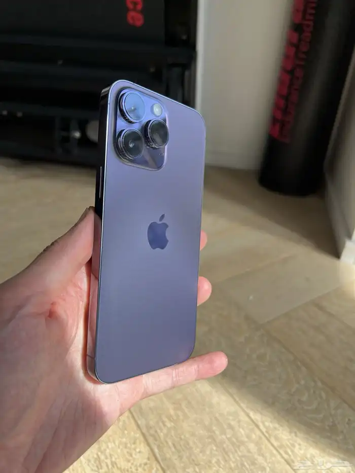 احتاج بديل لي ايفون 14 برو ماكس او برو ابيض بديل 0